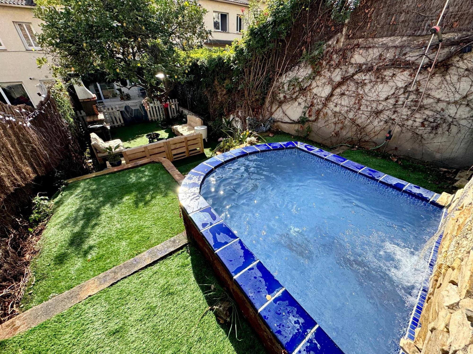 Casa En Masnou Junto A Playa Y Tren Villa Buitenkant foto