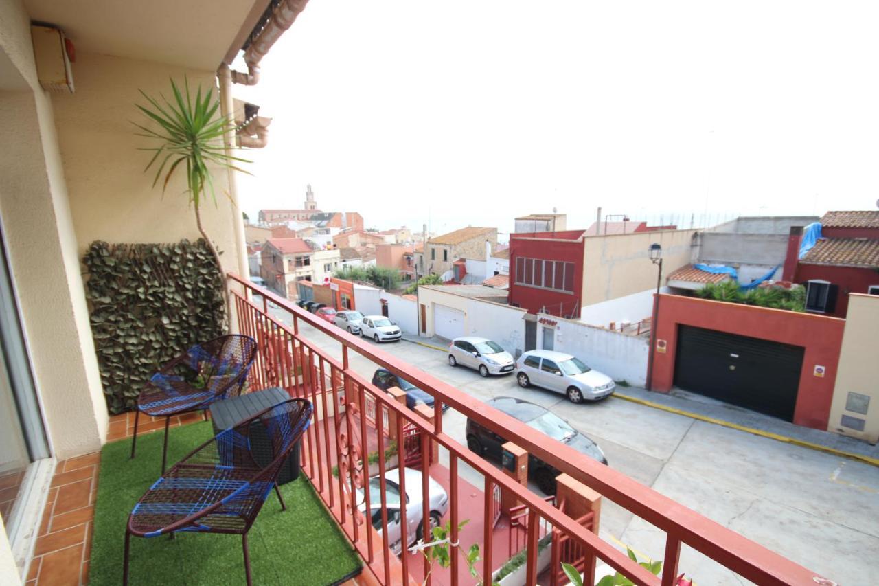 Casa En Masnou Junto A Playa Y Tren Villa Buitenkant foto